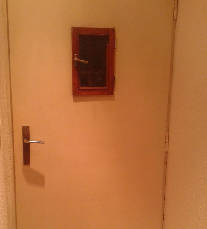 ברטיסלאבה Red Apartment חדר תמונה